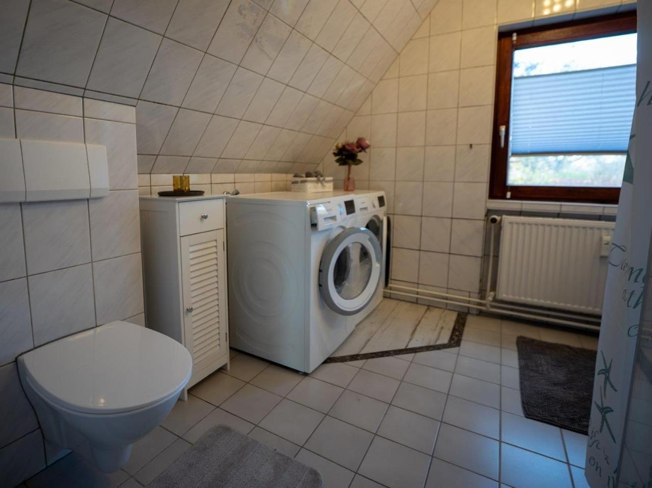194 Fewo Dat Luetjehuus Mit Dachterrasse Im Ersten Stock Luetjenburg Ngoại thất bức ảnh