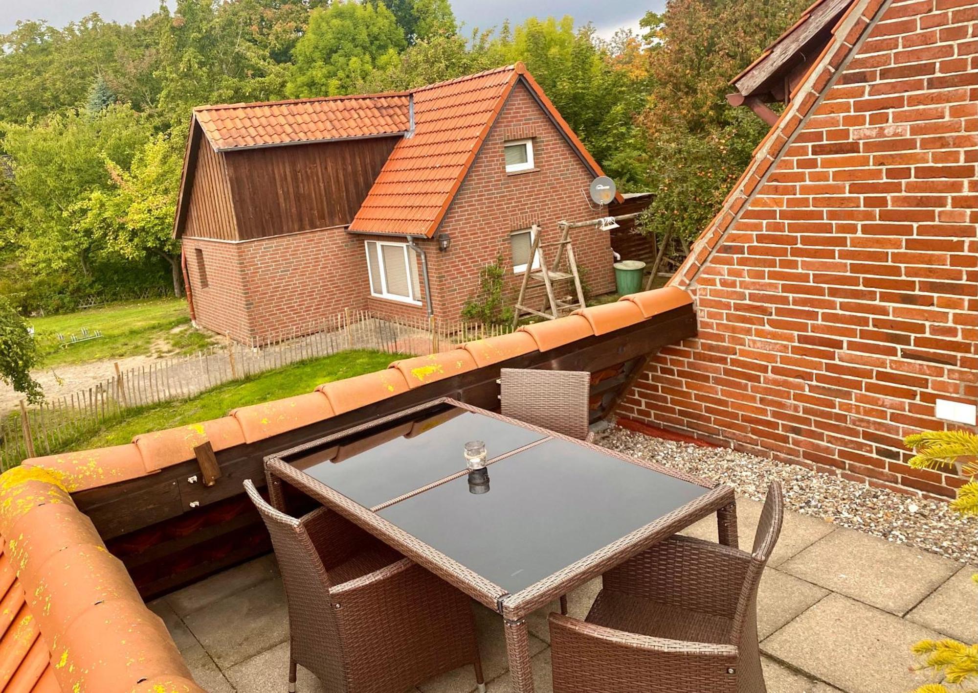 194 Fewo Dat Luetjehuus Mit Dachterrasse Im Ersten Stock Luetjenburg Ngoại thất bức ảnh